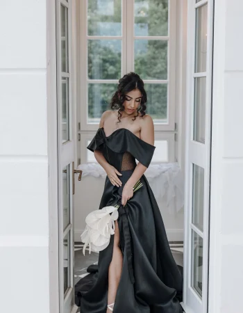 Brautkleid in schwarz