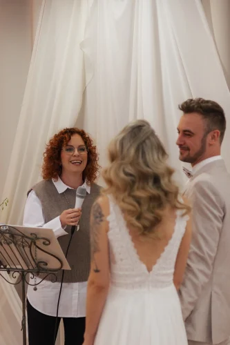 Freie Trauung in Darmstadt mit Traurednerin und emotionaler Zeremonie